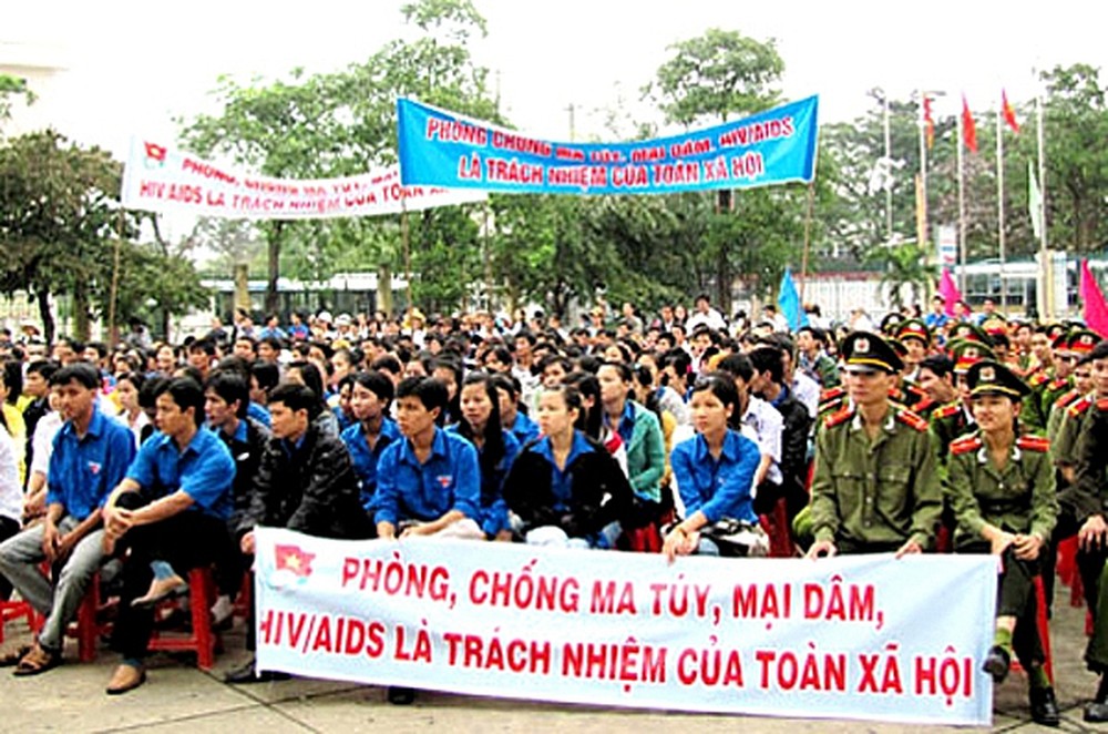 Tăng cường truyền thông, nâng cao nhận thức cộng đồng trong phòng, chống HIV/AIDS