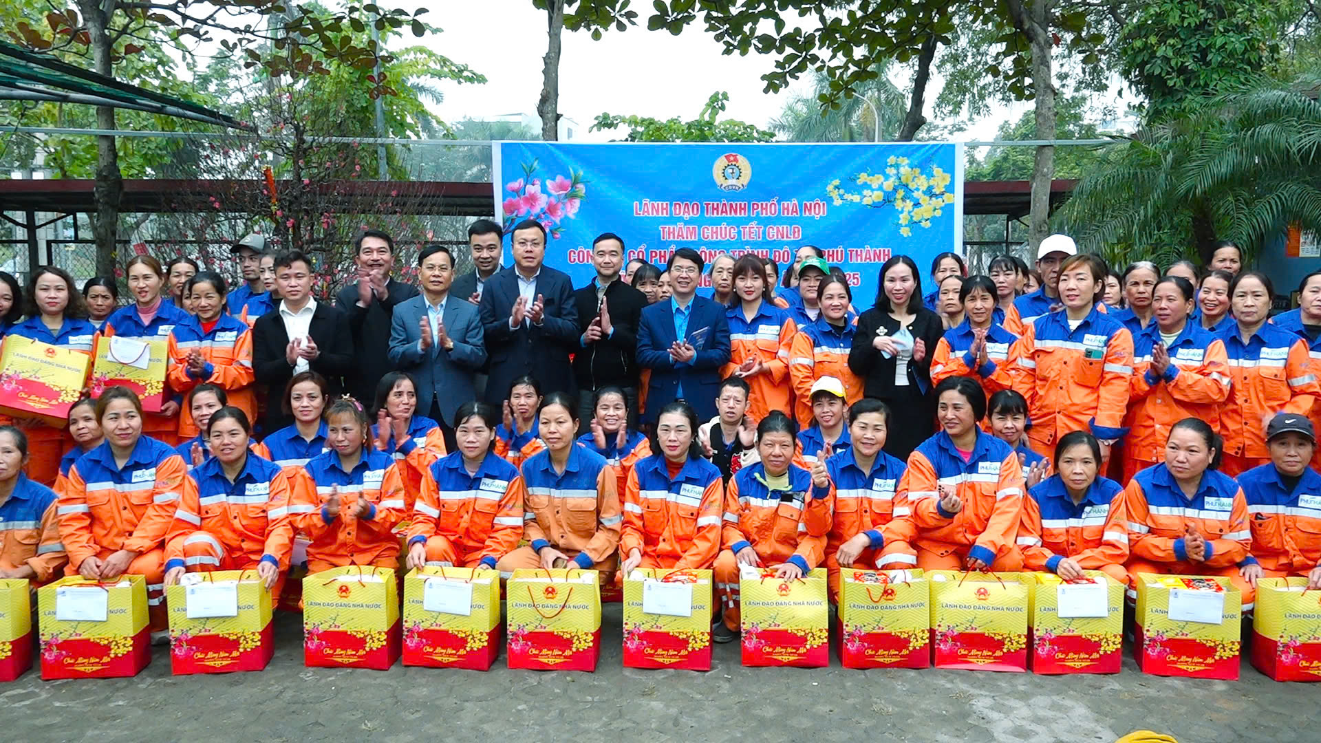 Các tổ chức chính trị - xã hội quận Long Biên: Nhiều hoạt động thiết thực, ý nghĩa hướng về đoàn viên, hội viên dịp tết Ất Tỵ 2025
