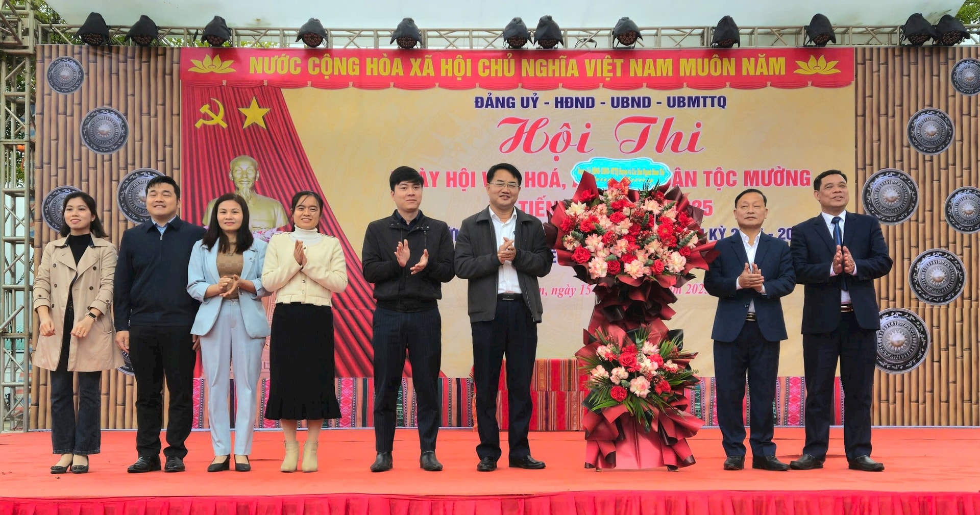 Ngày hội văn hóa - ẩm thực dân tộc Mường xã Tiến Xuân (huyện Thạch Thất): Khơi dậy tinh hoa bản sắc Mường giữa lòng Thủ đô