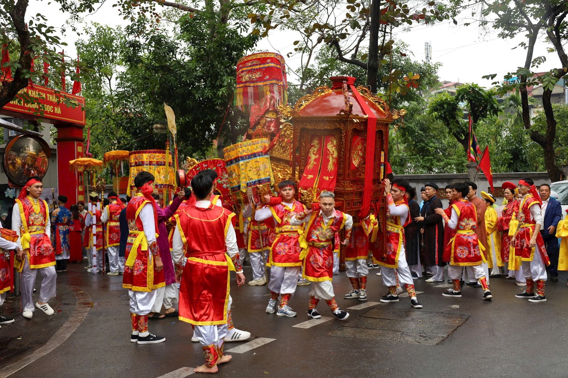 Lễ hội đền Núi Sưa: Khơi dậy hào khí Thăng Long