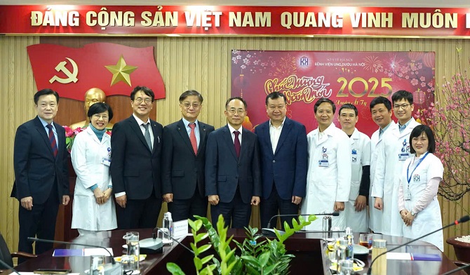 Tăng cường hợp tác y tế quốc tế: Bệnh viện Ung Bướu Hà Nội và Đại học Ajou (Hàn Quốc) thúc đẩy chuyển giao công nghệ, đào tạo chuyên sâu