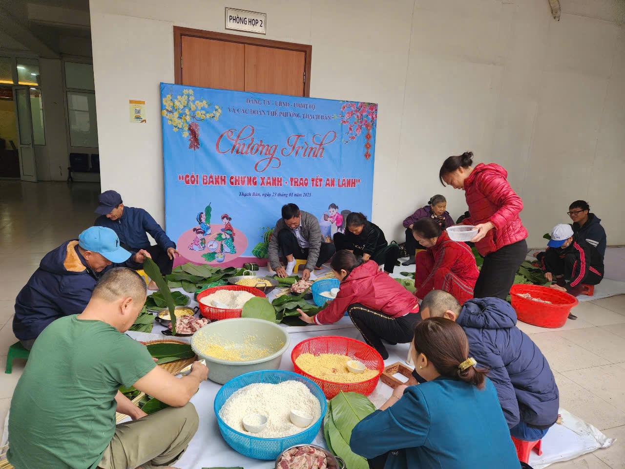Lan tỏa yêu thương, giữ sạch mùa xuân: Phụ nữ Thủ đô chung tay vì Tết ấm no, môi trường xanh sạch