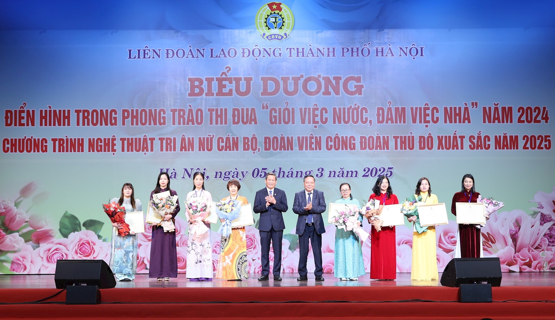 1.000 tập thể và cá nhân được khen thưởng trong phong trào thi đua “Giỏi việc nước, đảm việc nhà”
