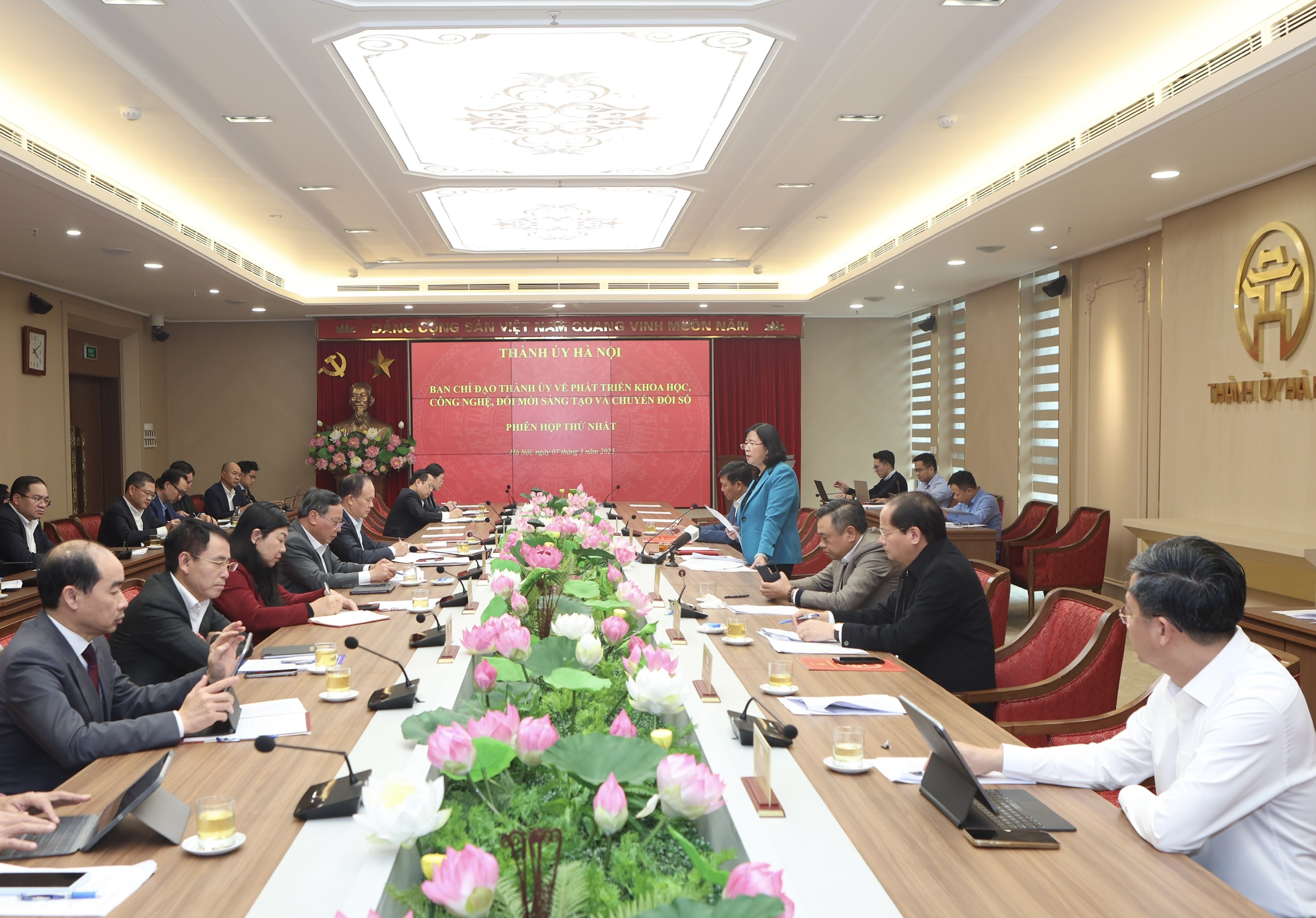 Hà Nội quyết tâm tiên phong tạo đột phá phát triển khoa học, công nghệ, đổi mới sáng tạo và chuyển đổi số