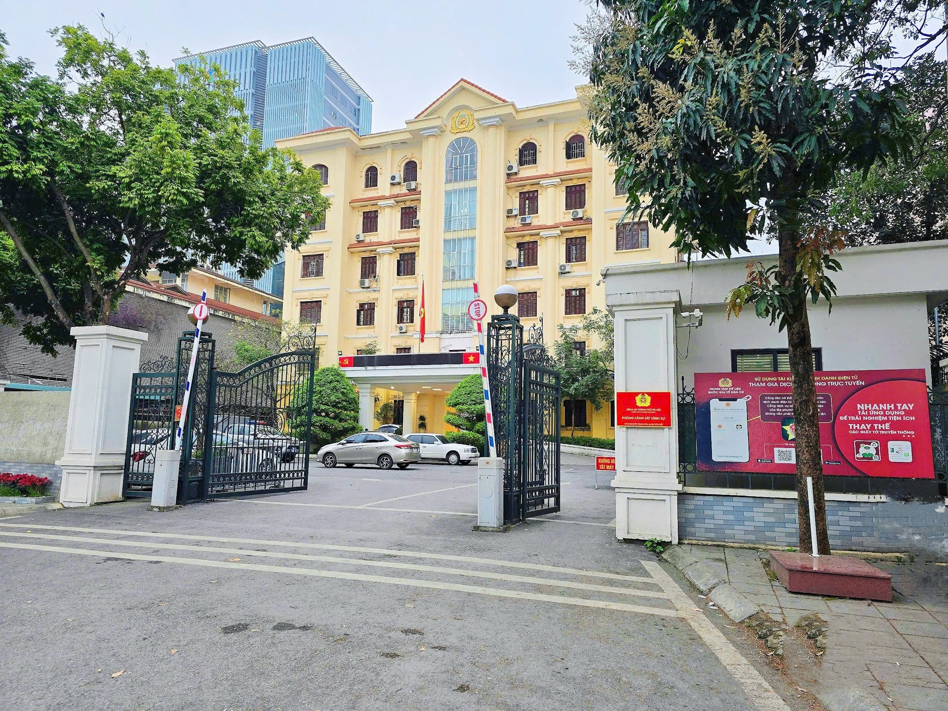 Thông tin về việc chuyển đổi chức năng của trụ sở công an quận, huyện, thị xã trên địa bàn thành phố Hà Nội