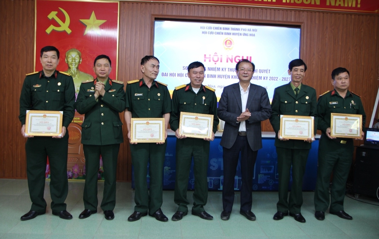 Cựu chiến binh huyện Ứng Hòa: Nêu gương bản lĩnh, phát huy tinh thần "Bộ đội Cụ Hồ" trong thời kỳ chuyển đổi số