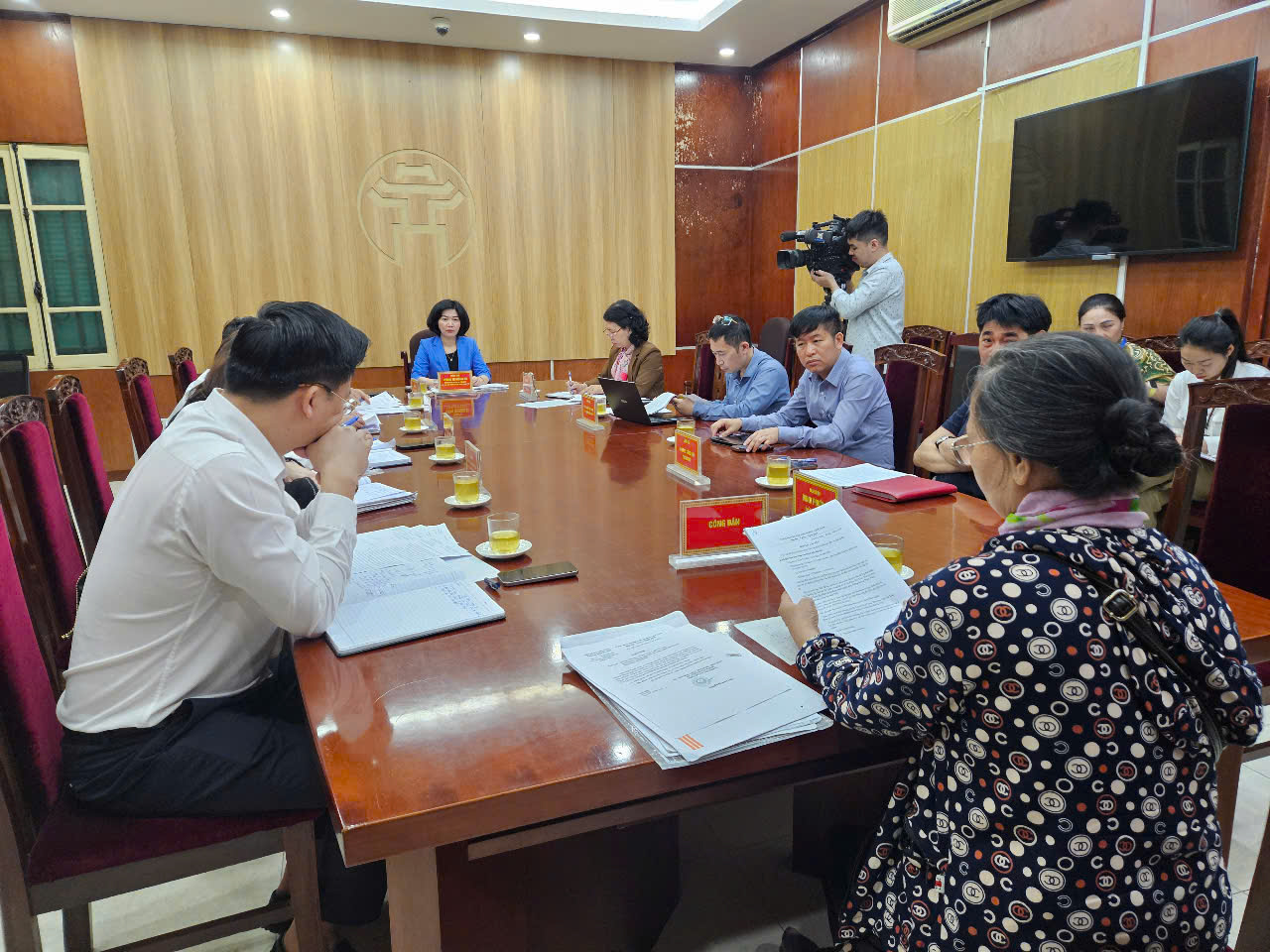 Phó Chủ tịch Thường trực HĐND thành phố Phùng Thị Hồng Hà chỉ đạo giải quyết dứt điểm vụ việc của công dân trong tháng 4-2025