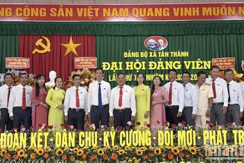 [Infographic] Nội dung, tiến độ thực hiện xây dựng đề án về hệ thống tổ chức đảng ở địa phương cấp tỉnh và cấp xã
