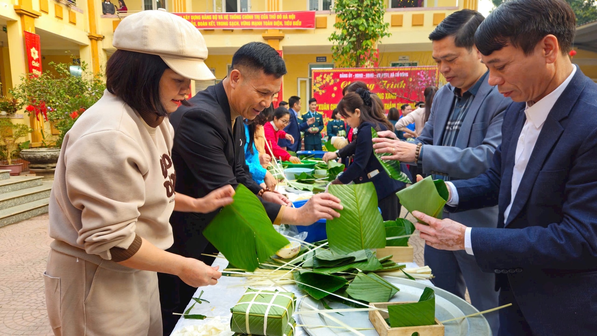 Lan tỏa yêu thương qua chương trình “Bánh chưng xanh”, hướng tới xã nông thôn mới kiểu mẫu
