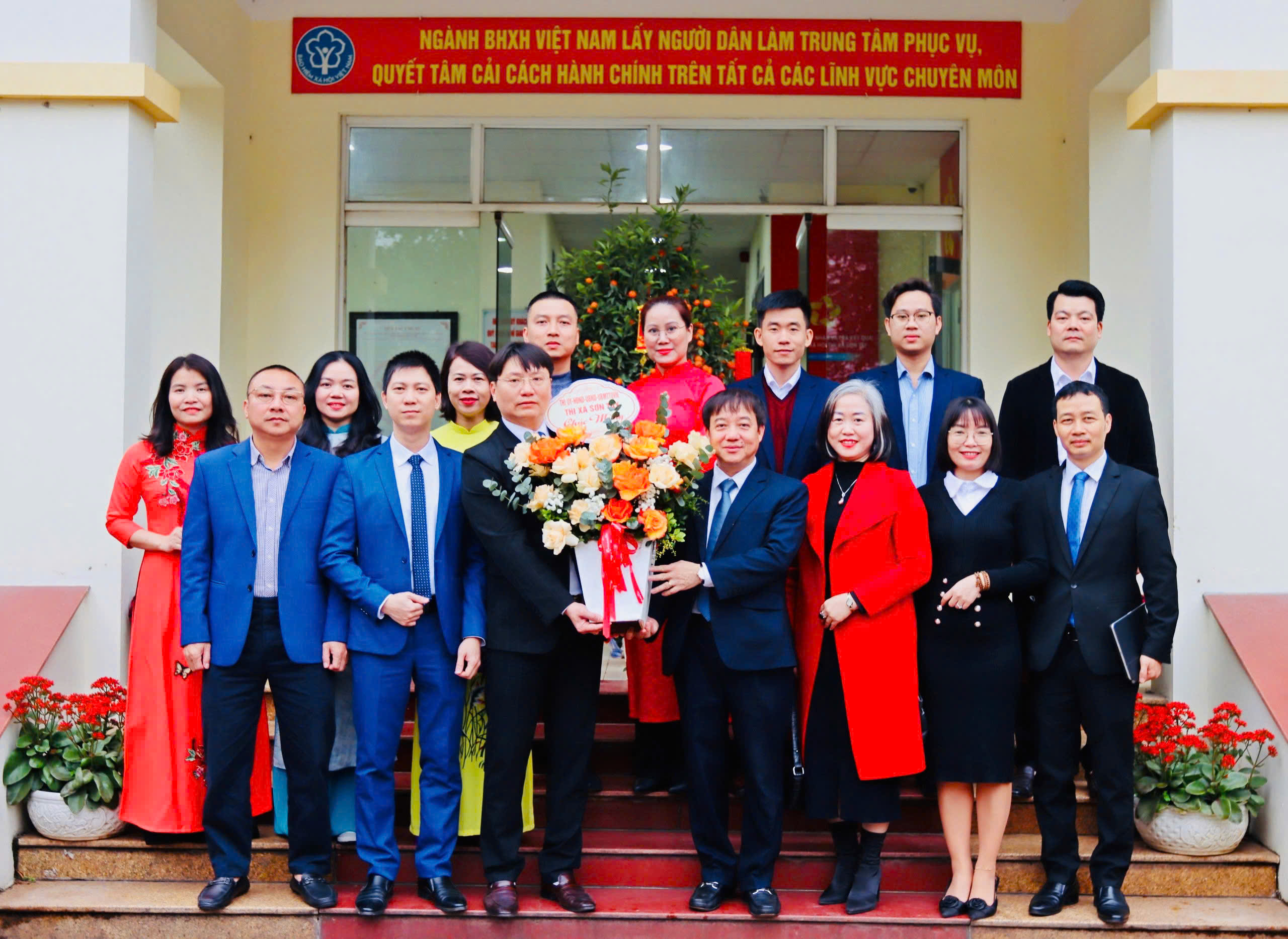 Bảo hiểm xã hội thị xã Sơn Tây: Ba thập kỷ đồng hành cùng an sinh xã hội địa phương