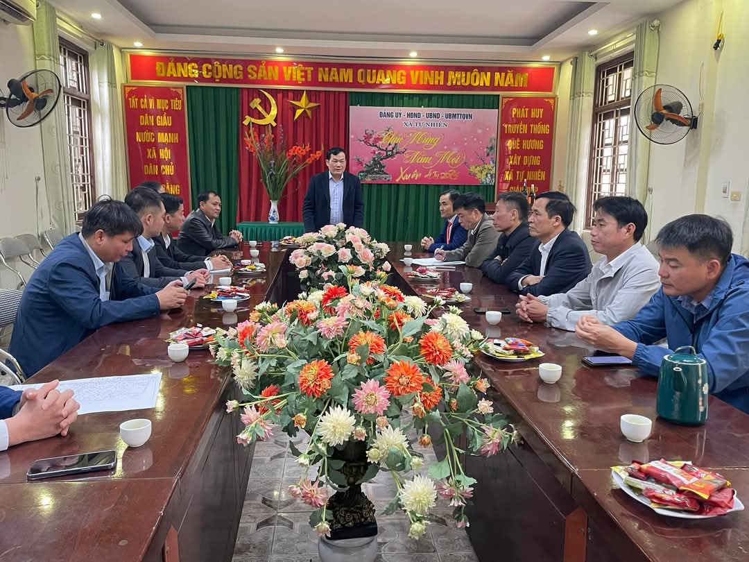 Bí thư Huyện ủy Thường Tín thăm, chúc Tết Nhân dân xã Tự Nhiên: Lan tỏa khí thế mới, ấm lòng mùa xuân mới
