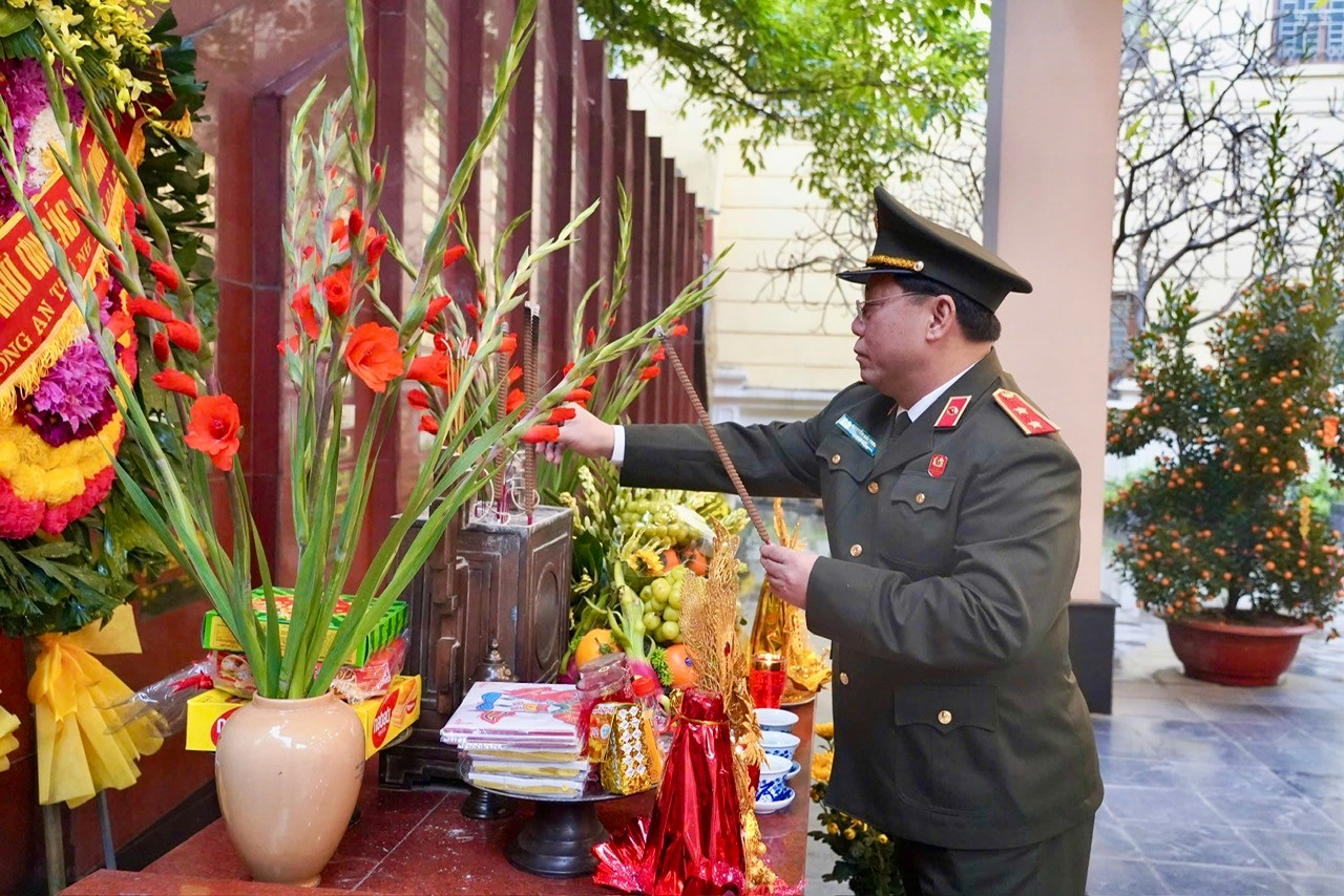 Công an Thủ đô khẳng định vai trò nòng cốt bảo vệ an ninh, trật tự năm 2024