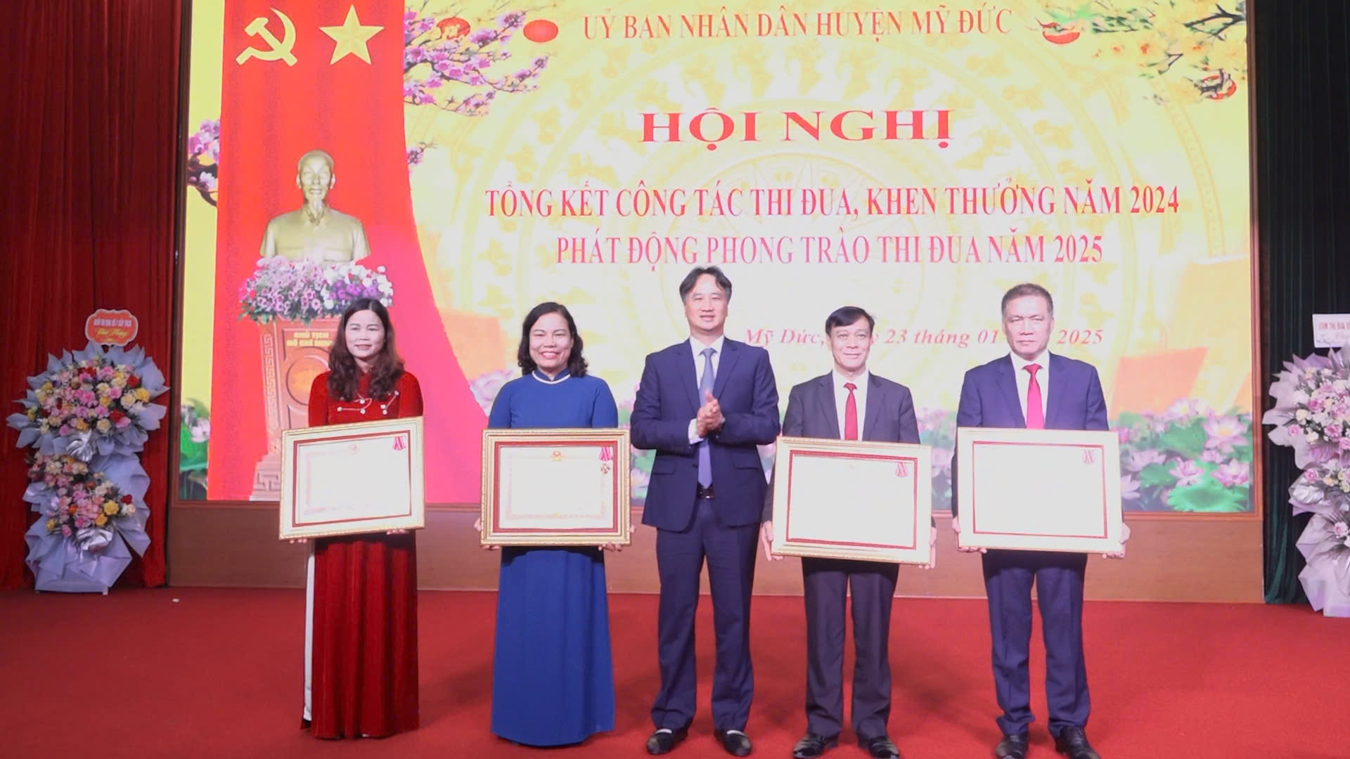 Huyện Mỹ Đức tổng kết phong trào thi đua năm 2024: Khí thế mới cho năm hành động 2025