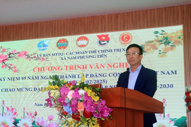 Xã Nam Phương Tiến (huyện Chương Mỹ) rộn ràng chương trình văn nghệ mừng Đảng, mừng Xuân Ất Tỵ 2025
