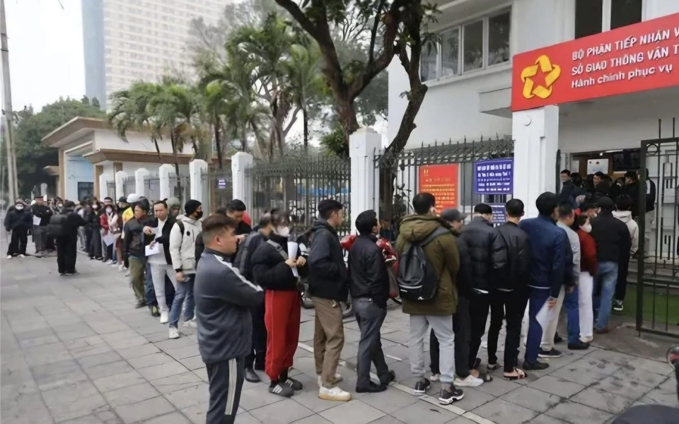 Hà Nội chuẩn bị bàn giao nhiệm vụ sát hạch, cấp đổi giấy phép lái xe từ Sở Giao thông vận tải sang Công an thành phố
