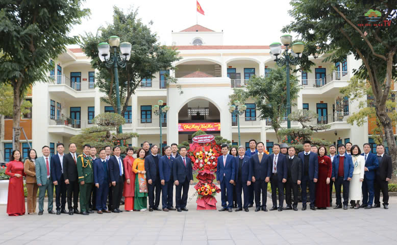 Huyện Quốc Oai quyết tâm thực hiện thắng lợi mục tiêu phát triển năm 2025, hướng tới Đại hội Đảng bộ huyện lần thứ XXIV