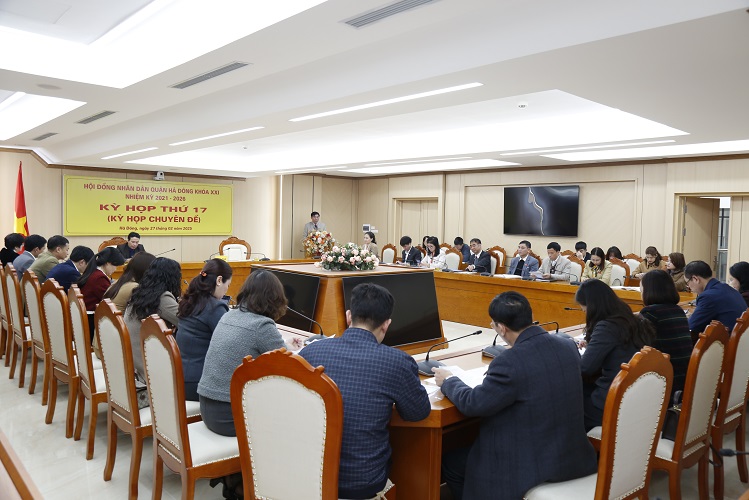 Quận Hà Đông kiện toàn tổ chức bộ máy hành chính: Hợp nhất phòng ban, tinh gọn đầu mối, nâng cao hiệu lực điều hành
