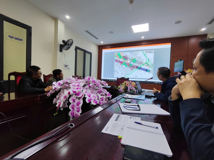 Dự án đường sắt Nhổn - ga Hà Nội di dời khẩn cấp thêm 17 hộ dân tại Ba Đình do cảnh báo sụt lún vượt ngưỡng an toàn