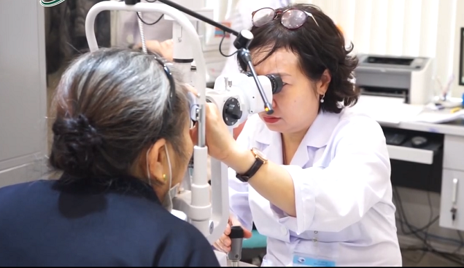 Hà Nội đặt mục tiêu tăng tỷ lệ sàng lọc và phẫu thuật mắt trong năm 2025