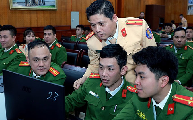 Hà Nội mở rộng 30 điểm cấp đổi giấy phép lái xe: Đột phá trong cải cách thủ tục hành chính