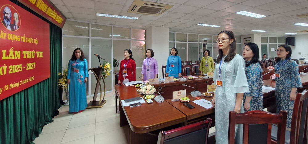 Chi bộ Ban Xây dựng tổ chức Hội LHPN Hà Nội: Giữ vững vai trò hạt nhân, chủ động tham mưu trong giai đoạn chuyển động mạnh mẽ của bộ máy chính trị