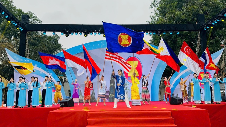 Festival “Phụ nữ Thủ đô vì hòa bình, phát triển”: Hòa sắc truyền thống và bản lĩnh hiện đại
