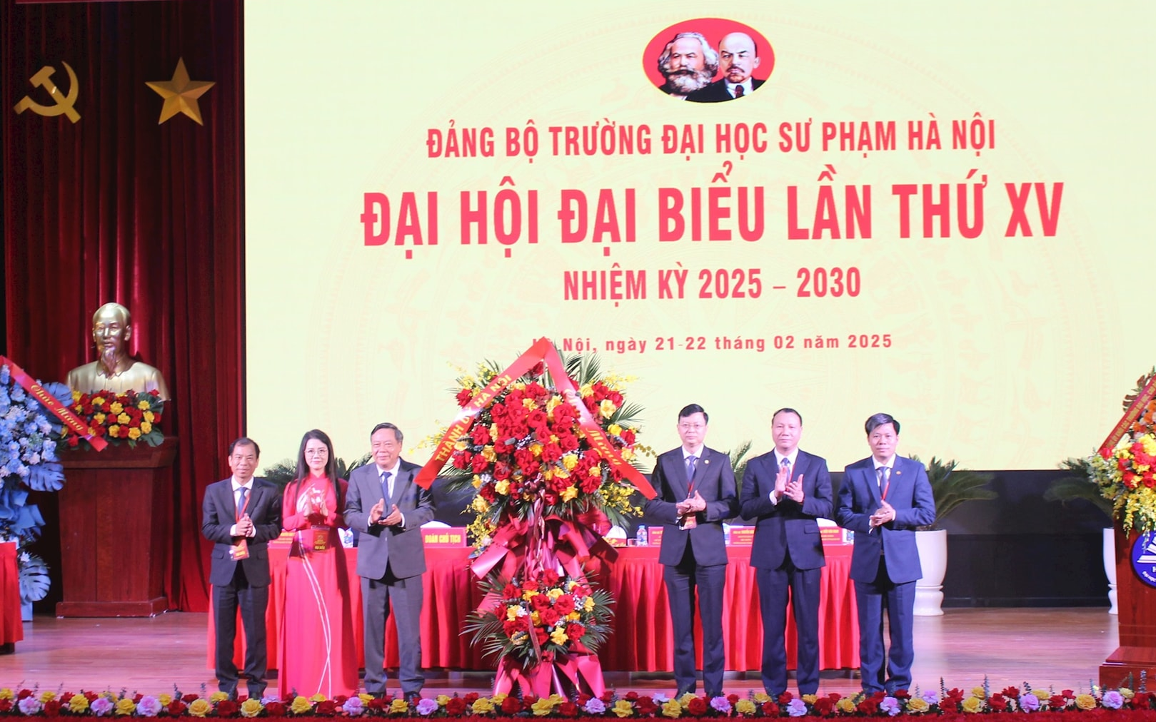 Trường Đại học Sư phạm Hà Nội hướng tới kỷ nguyên mới: Chuẩn mực, sáng tạo, tiên phong trong đào tạo nguồn nhân lực chất lượng cao