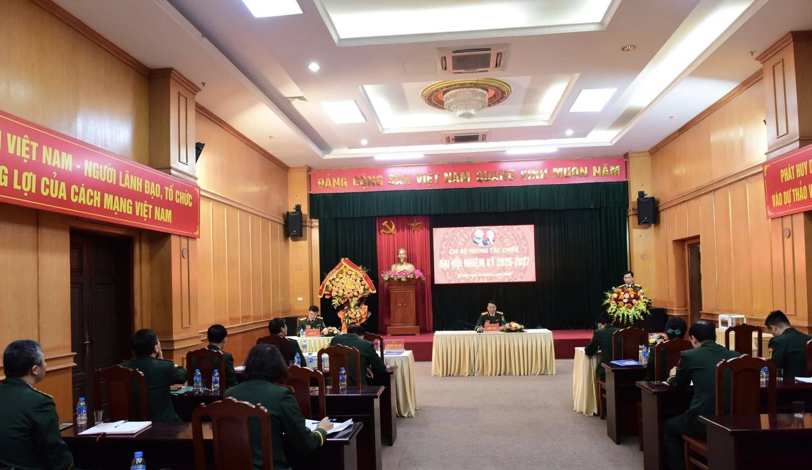 Chi bộ Phòng Tác chiến phát huy bản lĩnh, đổi mới mạnh mẽ, hoàn thành toàn diện nhiệm vụ quân sự, quốc phòng