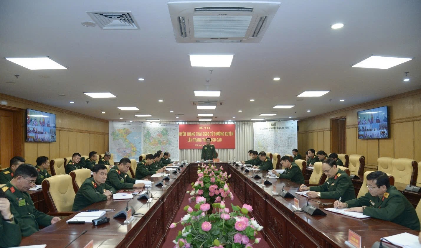 Lực lượng vũ trang Thủ đô nâng cao năng lực tác chiến trong điều kiện sẵn sàng chiến đấu mới