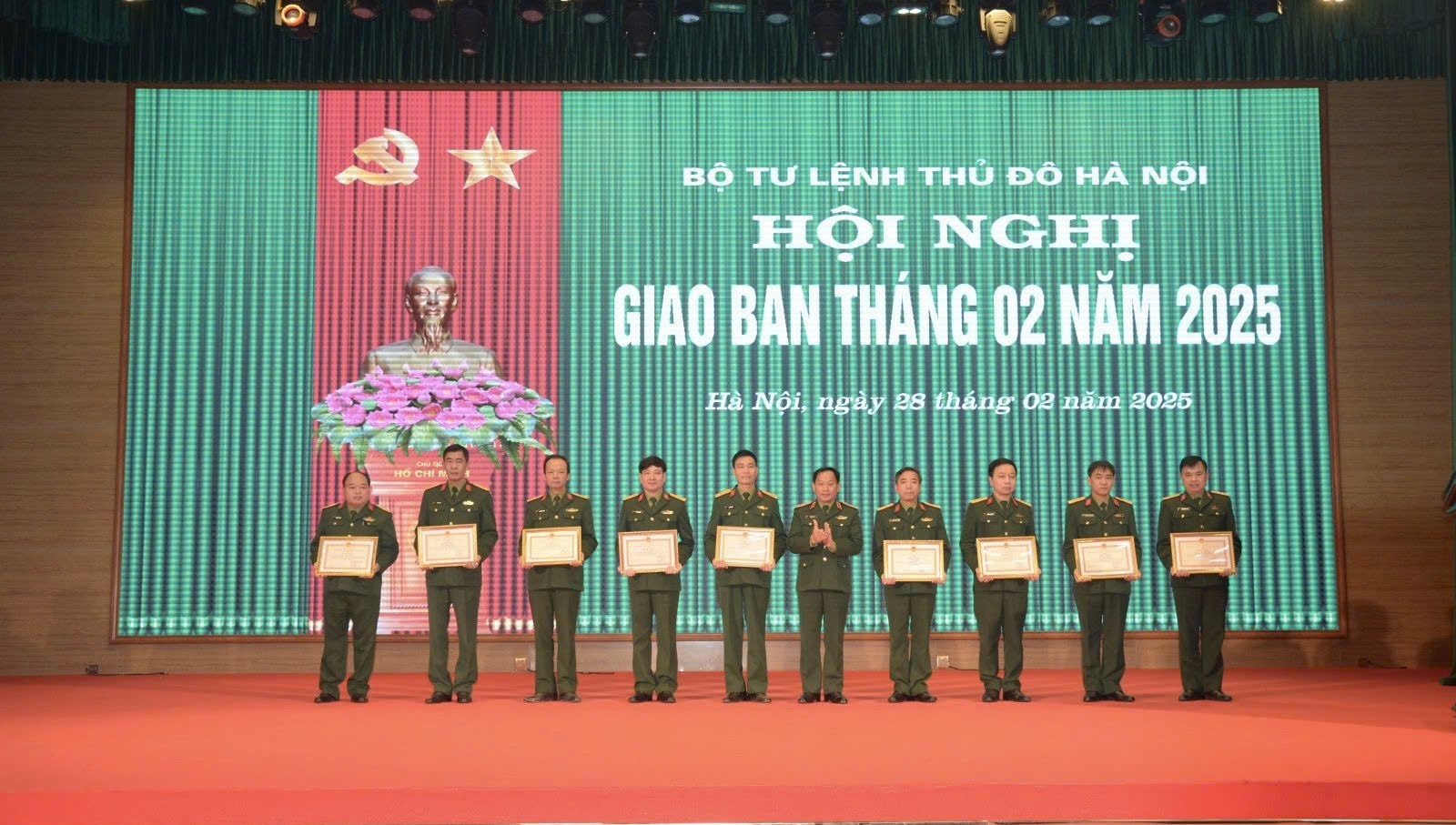 Bộ Tư lệnh Thủ đô nâng cao hiệu quả sẵn sàng chiến đấu, bảo đảm an ninh các sự kiện trọng điểm và huấn luyện chiến sĩ mới