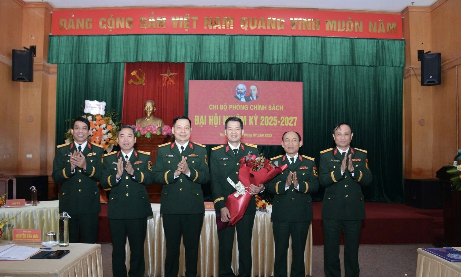 Chi bộ Phòng Chính sách phát huy vai trò nòng cốt trong công tác đền ơn đáp nghĩa và chính sách hậu phương quân đội