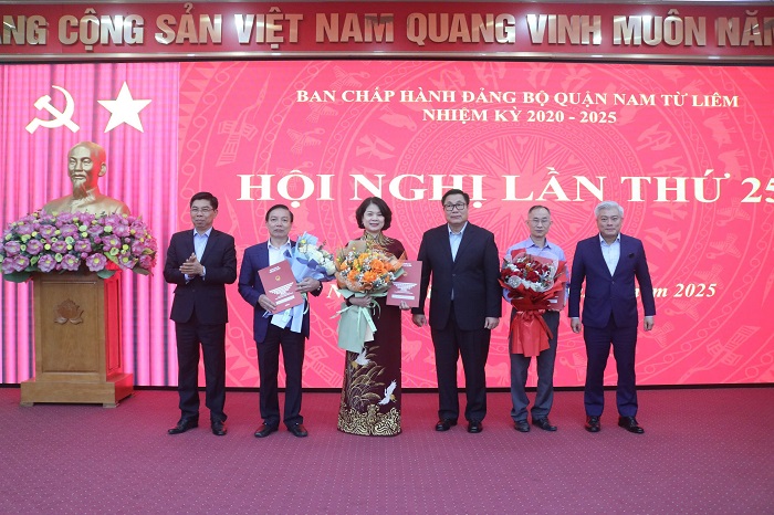 Quận Nam Từ Liêm quyết liệt thực hiện tinh gọn tổ chức bộ máy, thúc đẩy phát triển toàn diện trong quý I-2025