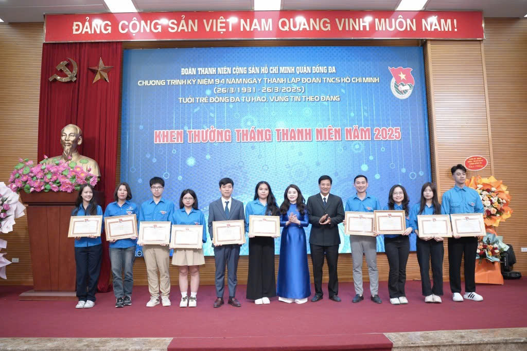 Đoàn viên, thanh niên quận Đống Đa phát huy khát vọng cống hiến, góp phần xây dựng tổ chức Đoàn vững mạnh trong kỷ nguyên mới