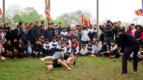 Giữ lửa thượng võ giữa lòng làng cổ: Hội vật chùa Ón - bản sắc văn hóa Đường Lâm
