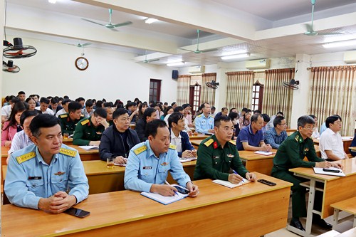 Tăng cường sức mạnh tư tưởng từ cơ sở: Sơn Tây chủ động bồi dưỡng lực lượng tham gia bảo vệ nền tảng của Đảng