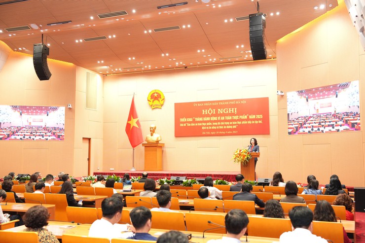 Hà Nội siết chặt an toàn thực phẩm: Tăng cường kiểm tra đột xuất, xử lý nghiêm vi phạm không có “vùng cấm