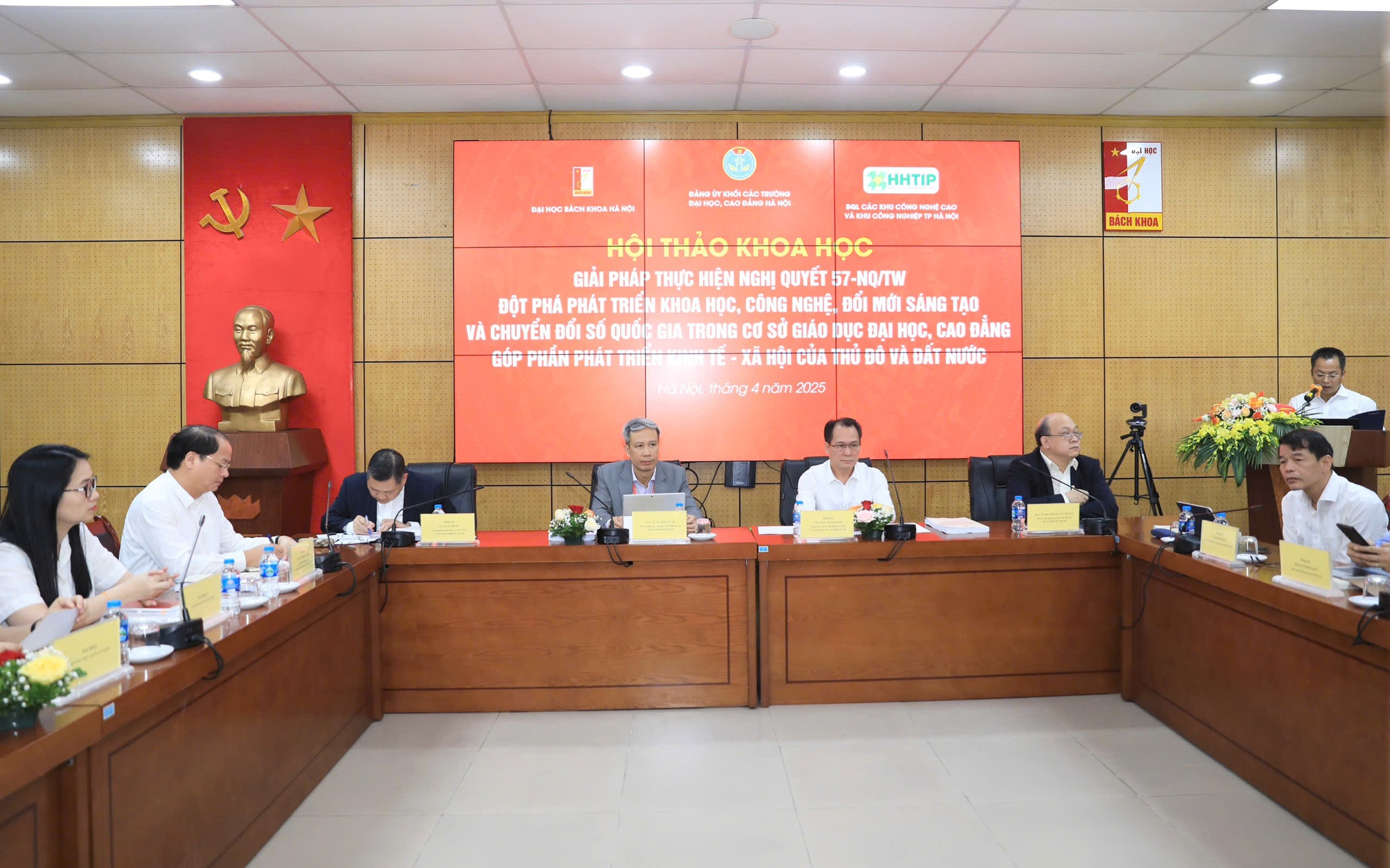 Hà Nội thúc đẩy hệ sinh thái đổi mới sáng tạo: Lấy đại học làm trung tâm, công nghệ làm nền tảng, chính sách làm đòn bẩy