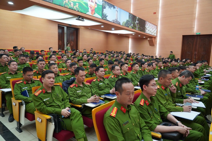 Công an Hà Nội tập huấn nghiệp vụ: Thích ứng với mô hình điều tra không tổ chức cấp huyện