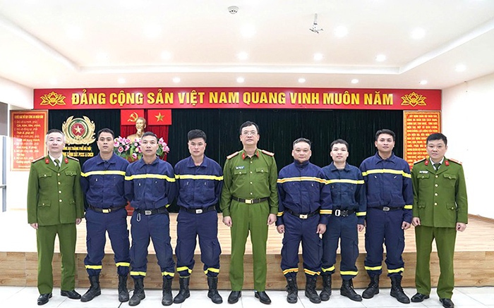 6 cán bộ, chiến sĩ tinh nhuệ của Công an Hà Nội lên đường làm nhiệm vụ quốc tế tại Myanmar