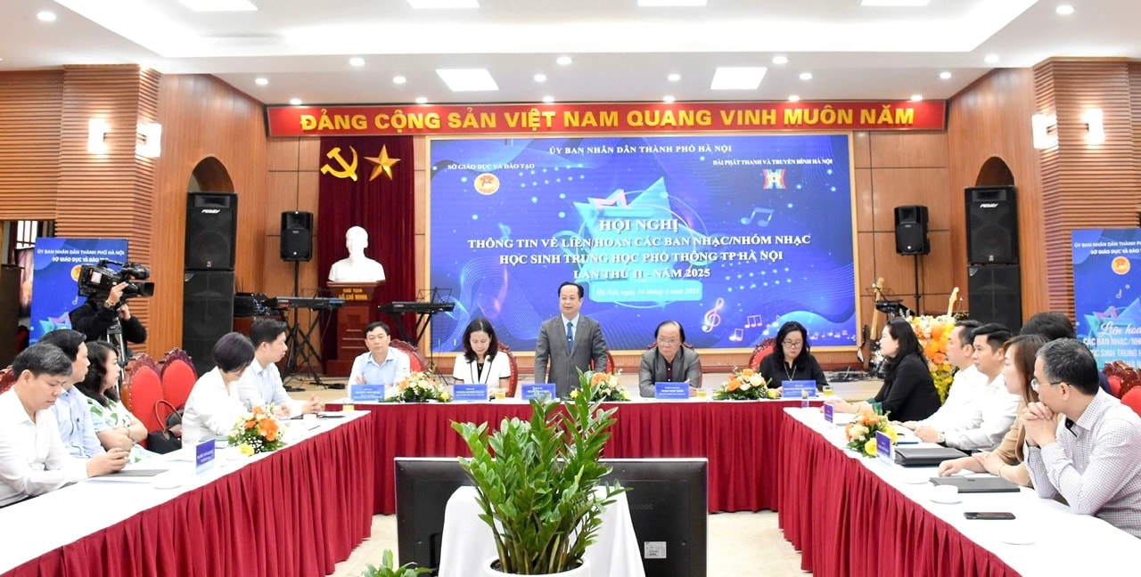 Lan tỏa cảm hứng nghệ thuật học đường từ Liên hoan ban nhạc học sinh Hà Nội