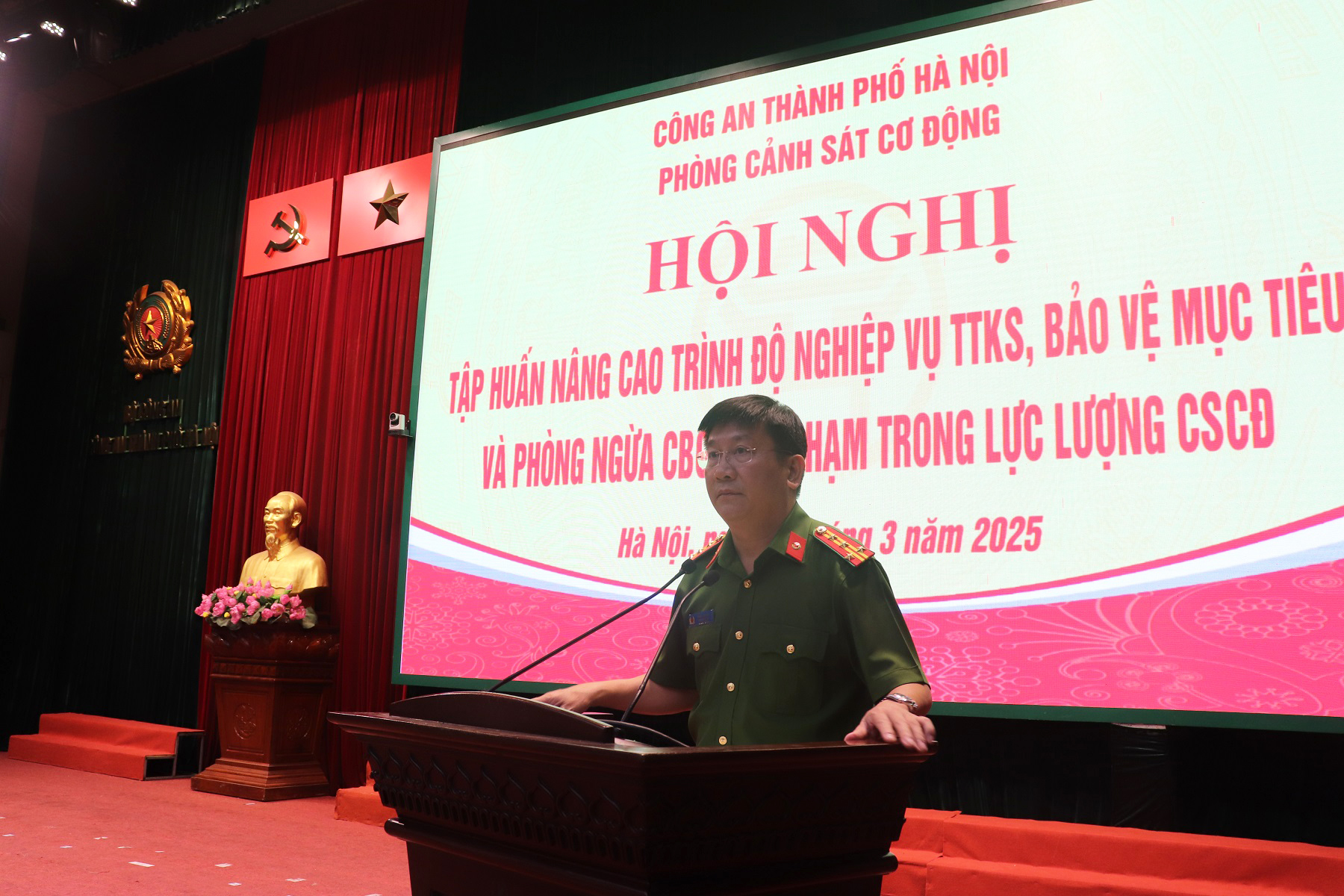 Cảnh sát Cơ động Hà Nội nâng cao bản lĩnh, siết chặt kỷ cương trong công tác tuần tra, bảo vệ mục tiêu