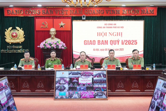 Công an Thủ đô tăng tốc vận hành mô hình tổ chức mới, quyết liệt đấu tranh tội phạm, đột phá chuyển đổi số