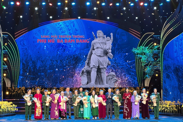 Sáng mãi tinh thần “Ba đảm đang” - Biểu tượng bất diệt của phụ nữ Việt Nam trong kháng chiến và đổi mới