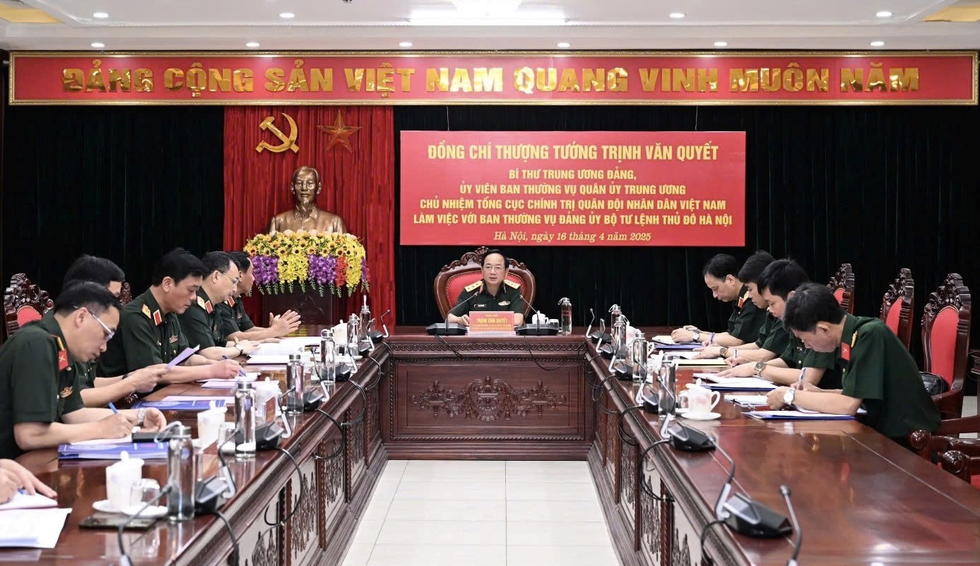 Bộ Tư lệnh Thủ đô Hà Nội chủ động, quyết liệt triển khai nhiệm vụ quân sự, quốc phòng và công tác chuẩn bị Đại hội nhiệm kỳ 2025-2030