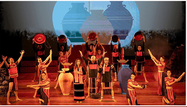 Vọng âm đại ngàn giữa lòng Hà Nội: Không gian văn hóa Tây Nguyên thăng hoa trên sân khấu Thủ đô