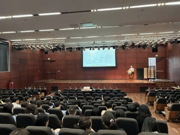 Sở Văn hóa và Thể thao Hà Nội tiên phong tập huấn chuyển đổi số, đáp ứng yêu cầu thời đại mới