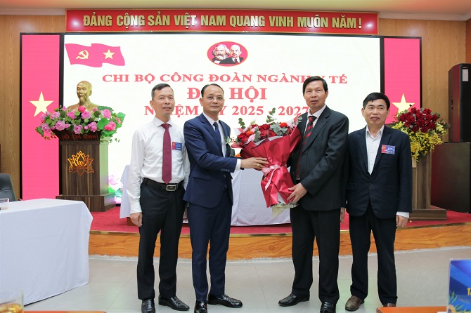 Đảng bộ cơ quan Sở Y tế Hà Nội hoàn thành đại hội cấp cơ sở, sẵn sàng cho Đại hội đại biểu nhiệm kỳ 2025-2030