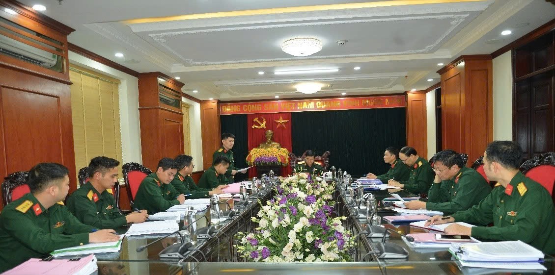 Bộ Tư lệnh Thủ đô Hà Nội kiểm tra công tác chuẩn bị Đại hội Đảng tại Tiểu đoàn Thông tin và Tiểu đoàn Trinh sát