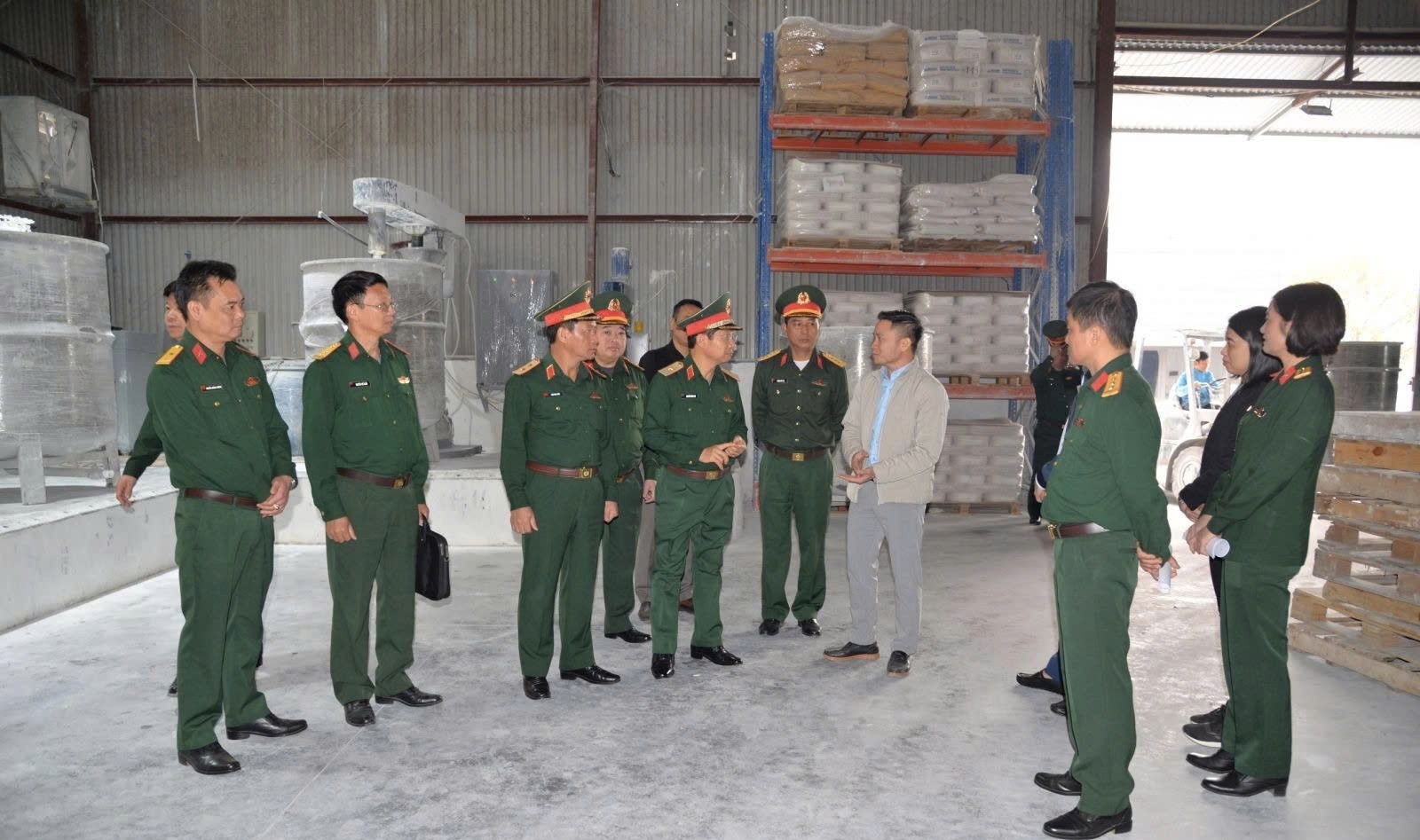 Tăng cường quản lý, bảo vệ đất quốc phòng trên địa bàn xã Hiền Giang (huyện Thường Tín)