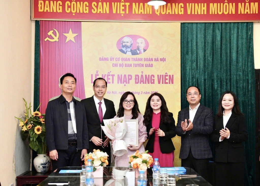 Thêm những “hạt giống đỏ” trưởng thành trong ngôi nhà chung Thành đoàn Hà Nội